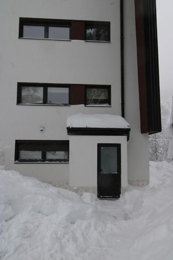 Appartement Apartman Kockica - Vila Nova à Jahorina Extérieur photo